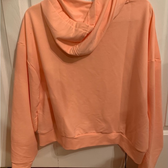 Puma Womens Hooded Pullover Sweatshirt ~ Tangerine/Orange ~ XL - Picture 3 of 3